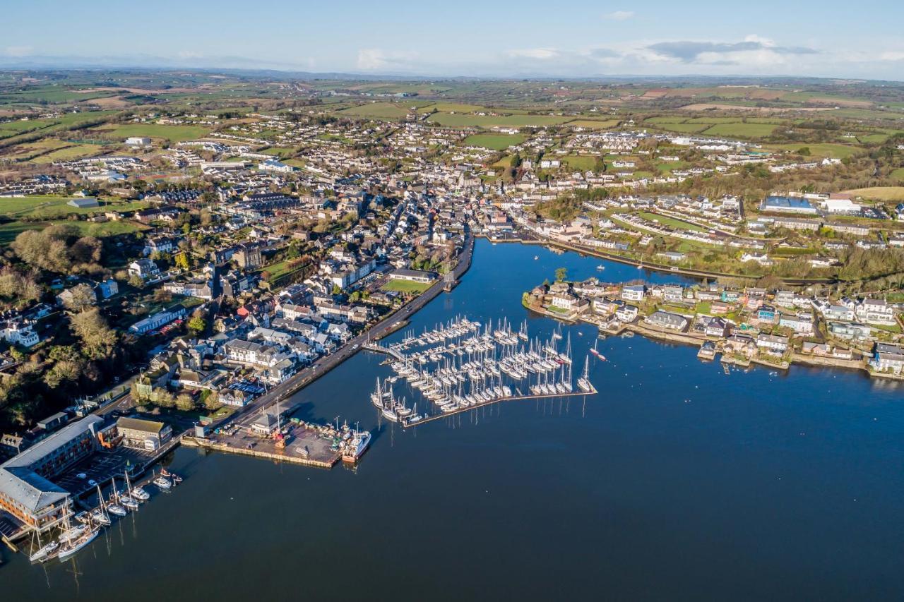 River Views,Kinsale, Hosted By Exquisite Holiday Homes, Sleeps 26 Cork Kültér fotó